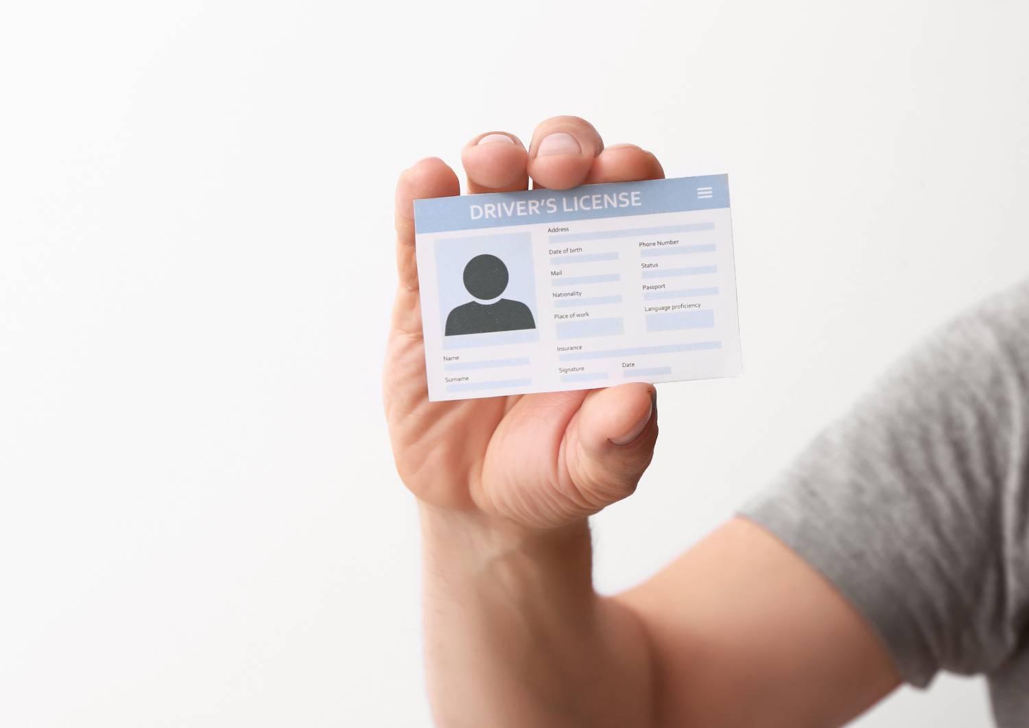 Trenger man å skrive førerkort på CV-en?